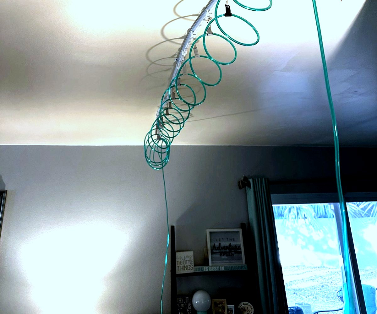 AirLift O2 tubing spread along track